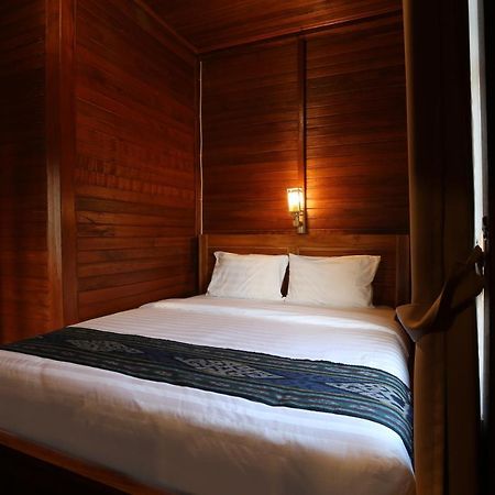 Azana Essence Villa Tabitha Lombok Bumbang Extérieur photo