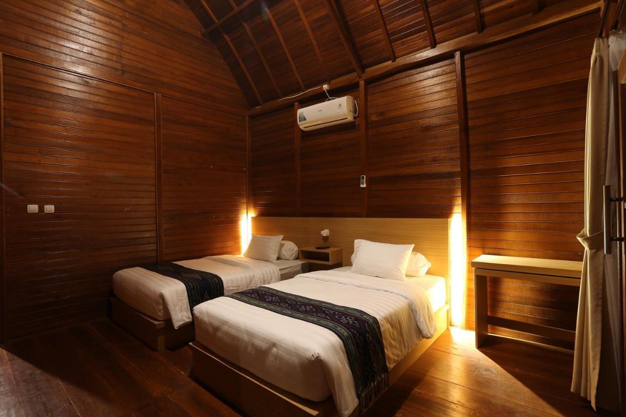 Azana Essence Villa Tabitha Lombok Bumbang Extérieur photo