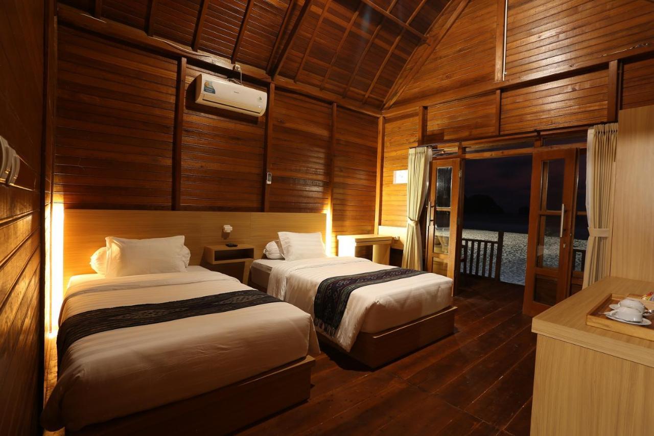 Azana Essence Villa Tabitha Lombok Bumbang Extérieur photo